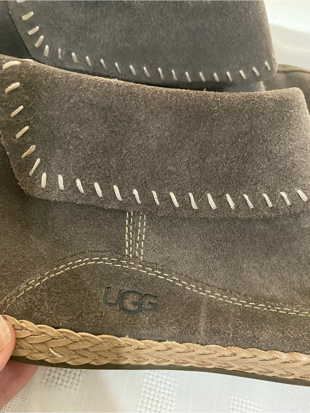 UGG Women's Varney Short Size 8.5 Boho Moccasin Boots 1104653